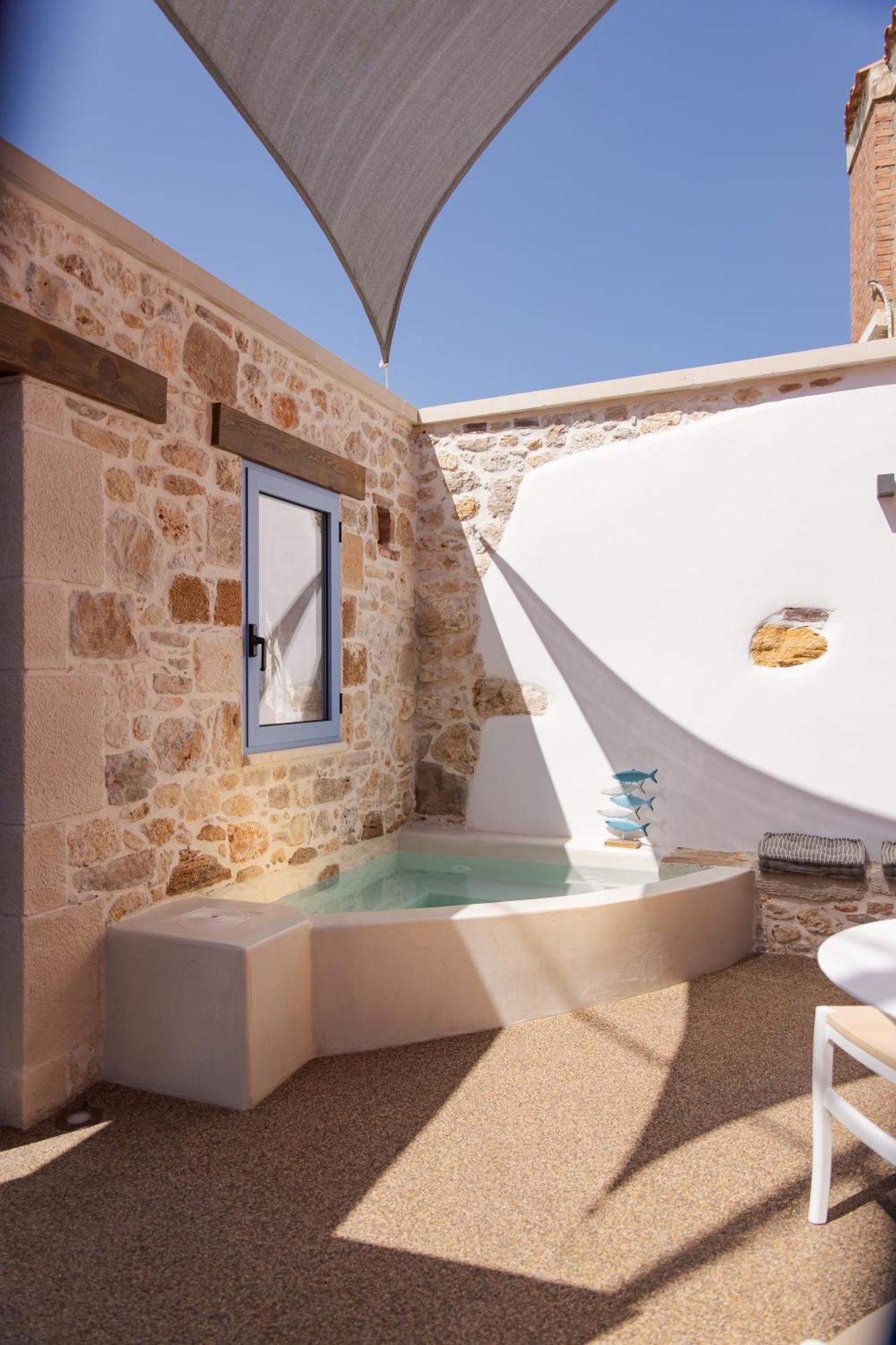 הוילה פלטניאס Mouse House With Sea View And Mini Pool מראה חיצוני תמונה